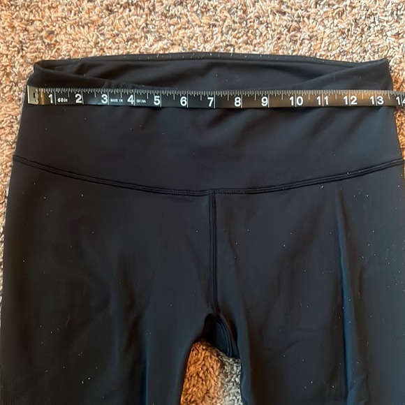 Lululemon leggings with see through cut outs down legs - Picture 8 of 10